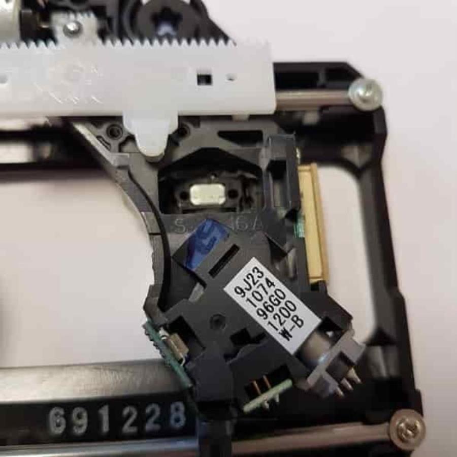 картинка LG EAZ37104401 Привод DECK ASSEMBLY для портативного DVD плеера LG DP771 от магазина Интерком-НН