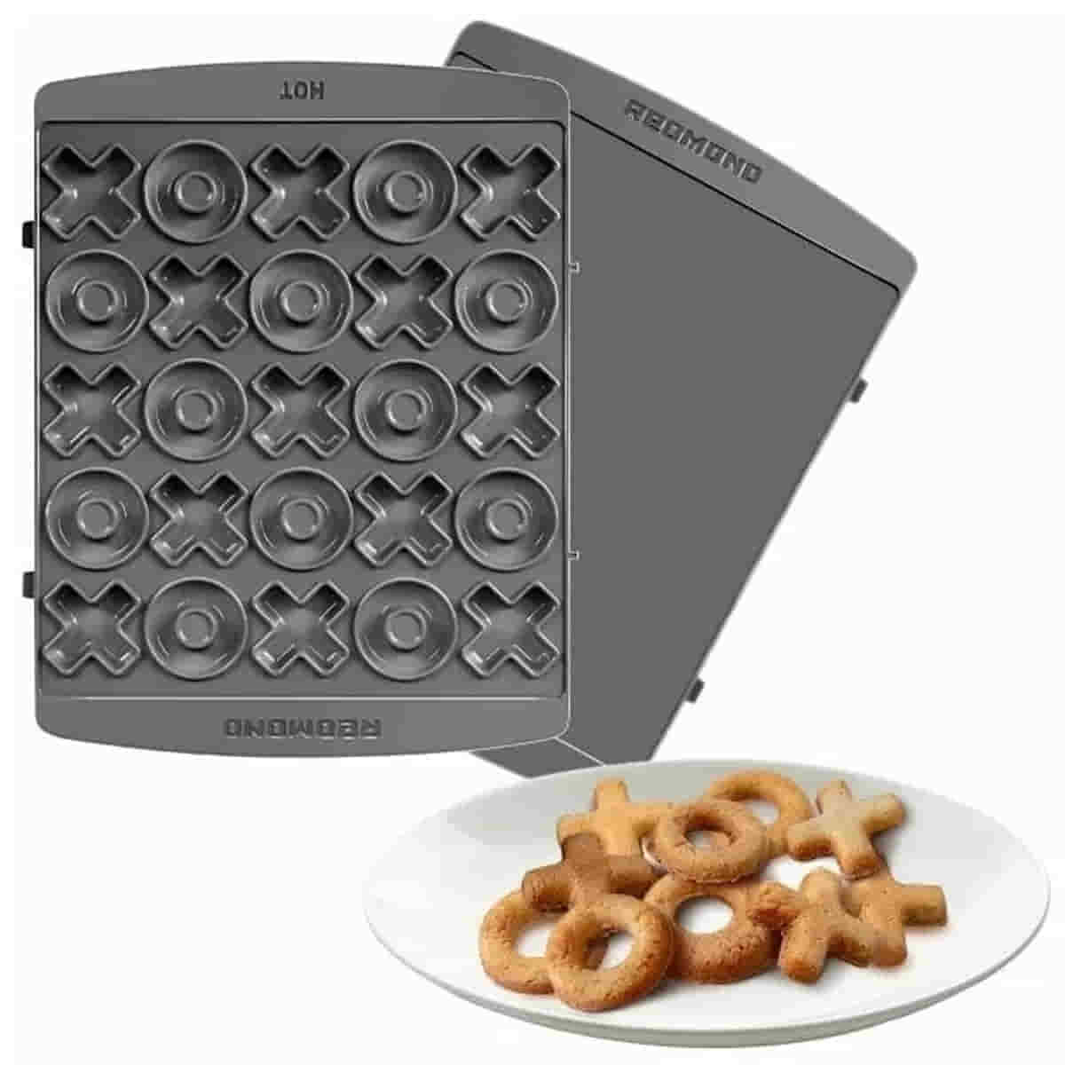 картинка Redmond RAMB-144 панель "крестики-нолики" 2шт (форма для выпечки печенья) для мультипекаря 7 серии от магазина Интерком-НН