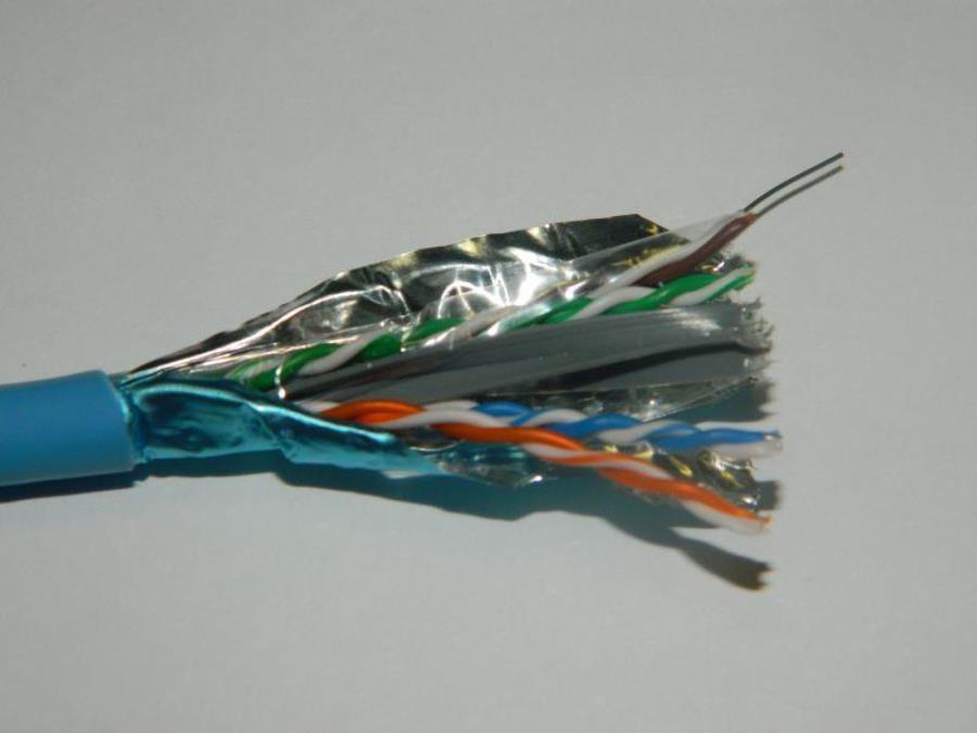 картинка Кабель Netko FTP4 cat.6 /4 пары 23 AWG BC/синий/одножильный, экранированный с крестовиной от магазина Интерком-НН