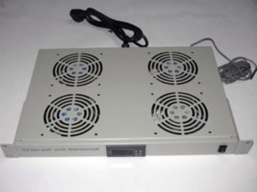 картинка Полка вентиляторная 19",1U/4 вентилятора c термостатом серая от магазина Интерком-НН