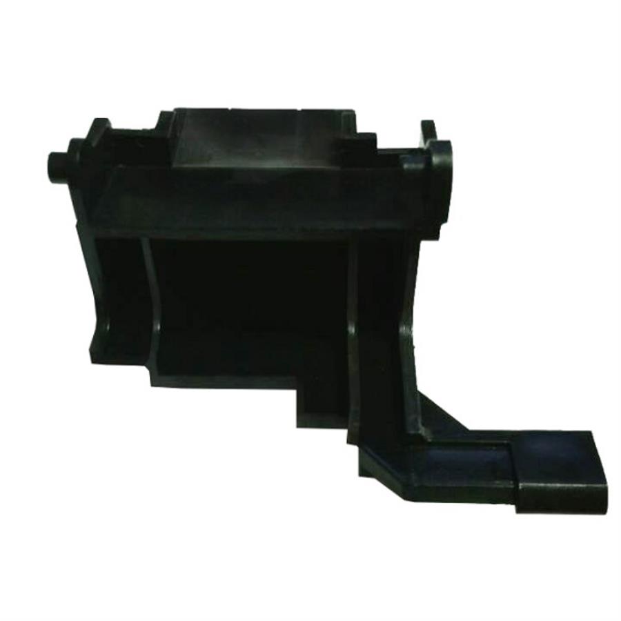 картинка Panasonic Z82565Q00AP Рычаг открывания дверцы для микроволновой печи NN-GD588S, NN-GD576M, NN-GD576W от магазина Интерком-НН