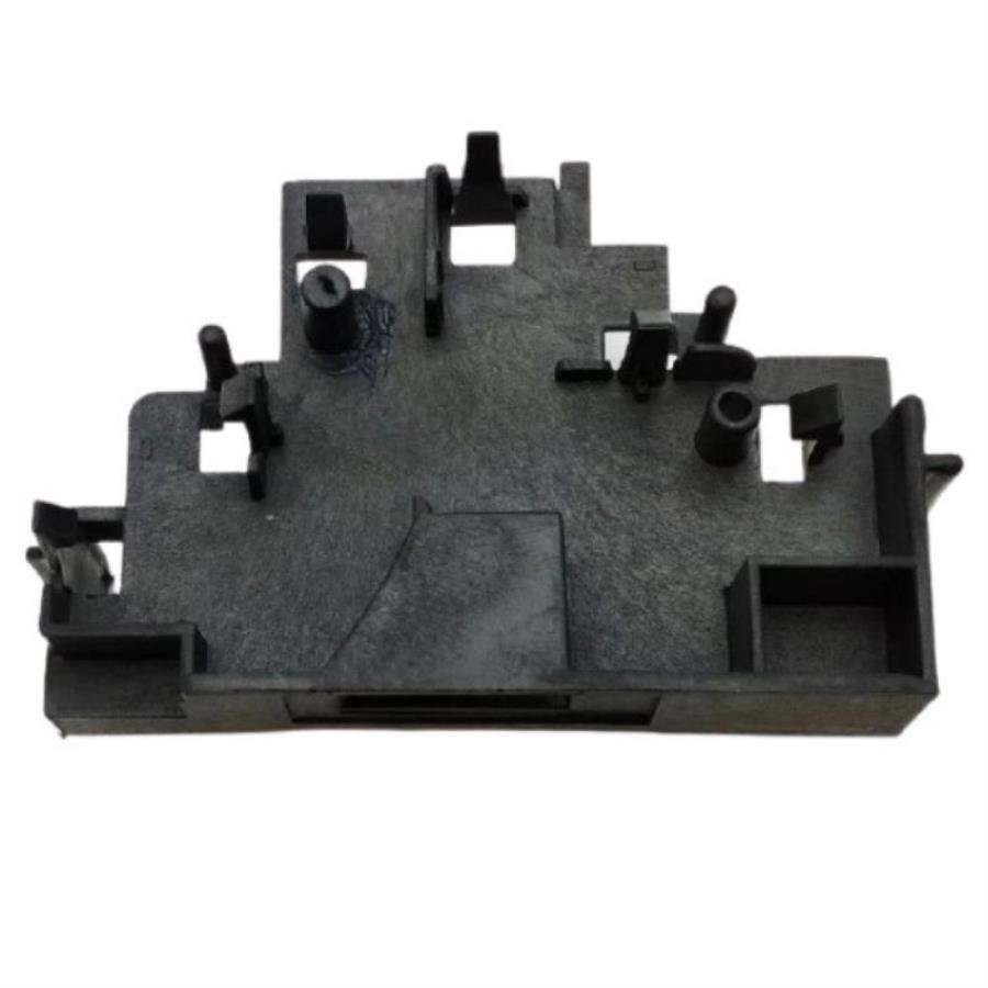 картинка Samsung DE61-01226A Замок (защелка) двери микроволновой печи, левый от магазина Интерком-НН