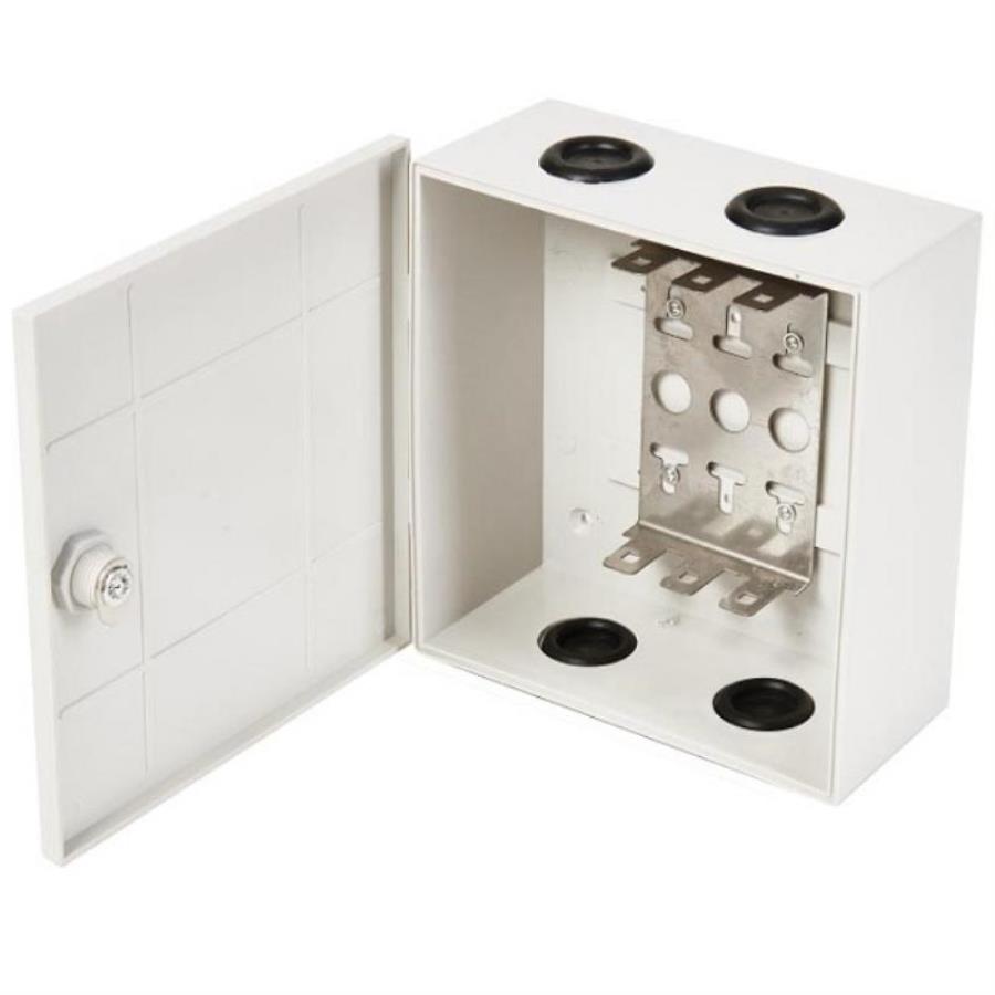 картинка Коробка распределительная на 3 плинта пластиковая (18х7,5х17см), замок от магазина Интерком-НН