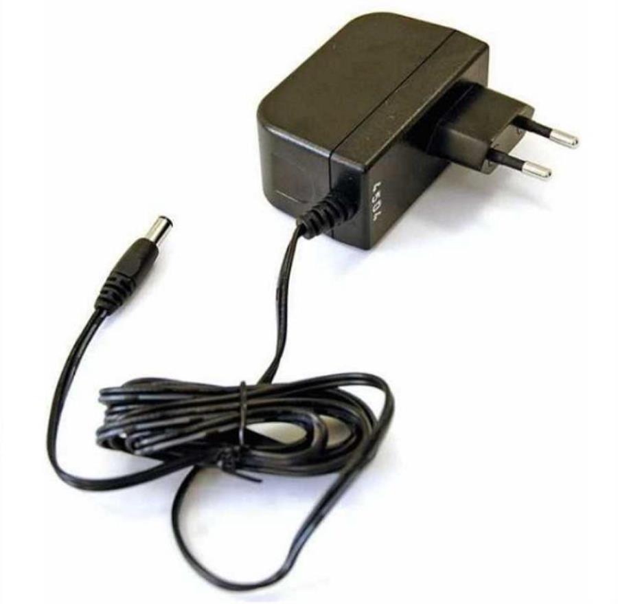 картинка Escene AD-200 Блок питания  5V 1A от магазина Интерком-НН