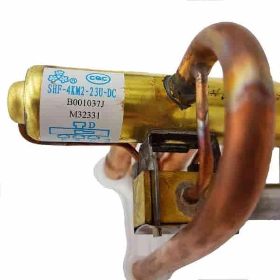 картинка Panasonic CWB001037J Четырехходовой клапан наружного блока кондиционера от магазина Интерком-НН